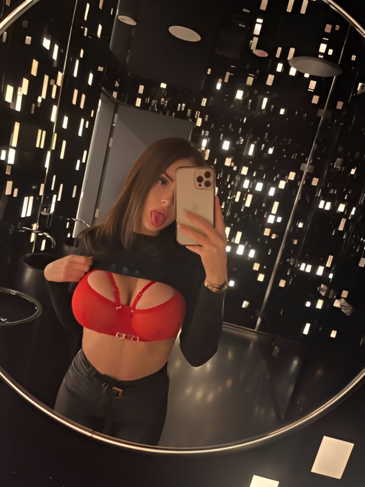 Снежана привлекальеная девушка из Нефтекамска цена от 10000 руб