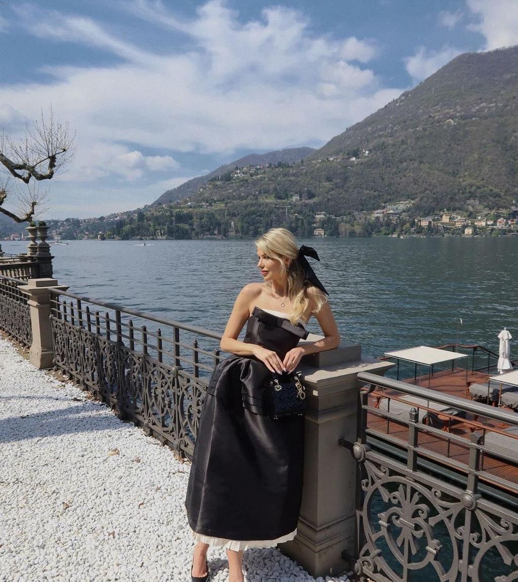 Настя привлекальеная девушка из Нефтекамска цена от 6000 руб