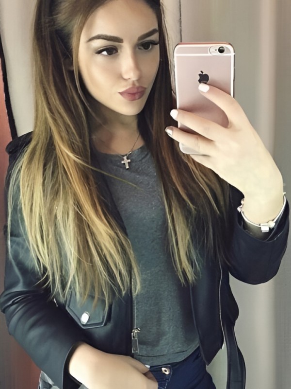 Мирослава привлекательная девушка из Нефтекамска цена от 3000 руб