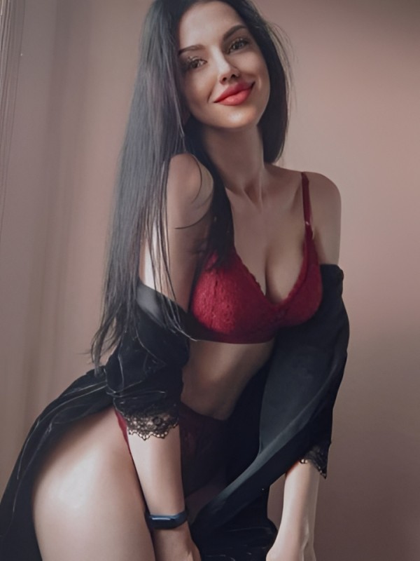 Злата привлекательная девушка из Нефтекамска цена от 3000 руб