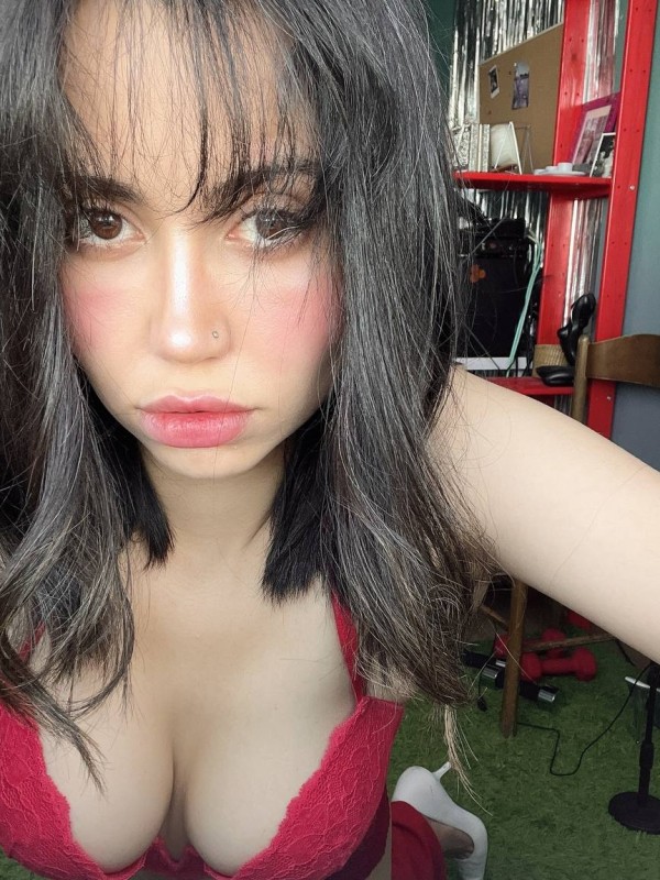 Изабелла привлекательная девушка из Нефтекамска цена от 7000 руб