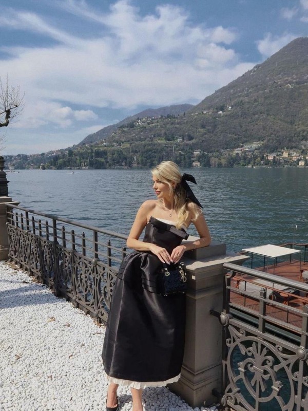 Настя привлекательная девушка из Нефтекамска цена от 6000 руб